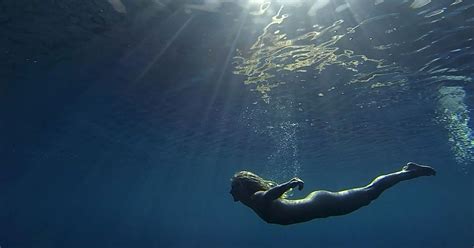 Main image: Swimmers take part in the annual nude winter solstice swim in Hobart, Australia. Thu 22 Jun 2023 08.50 EDT Last modified on Thu 22 Jun 2023 09.20 EDT Abidjan, Ivory Coast